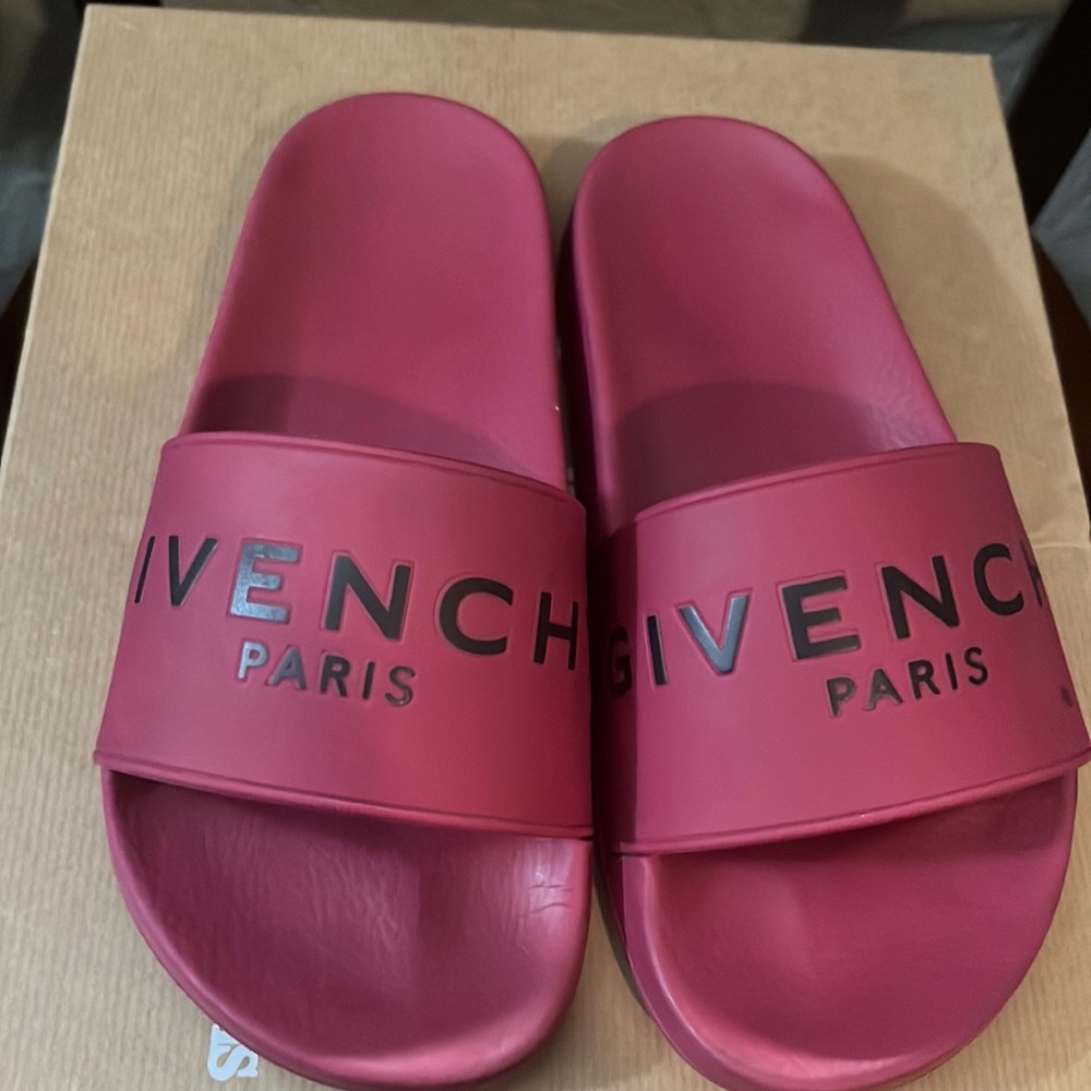 Givenchy slides preloved